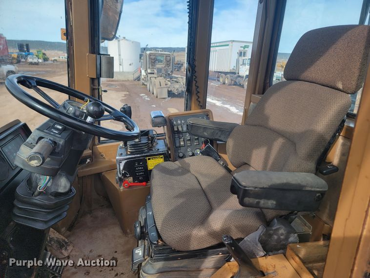 image for item LV9342 1995 Caterpillar IT28F  wheel loader