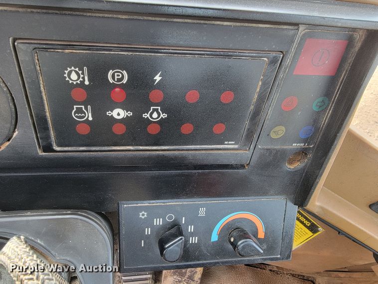 image for item LV9342 1995 Caterpillar IT28F  wheel loader