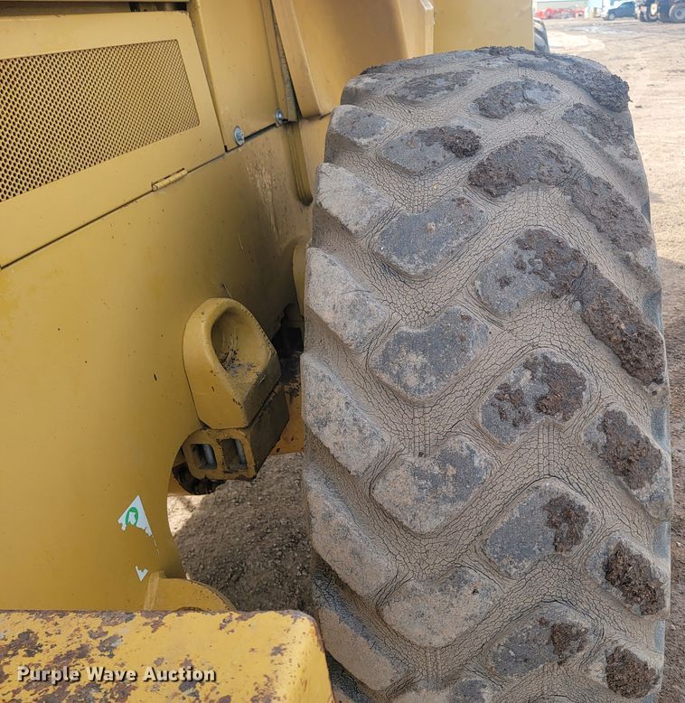 image for item LV9342 1995 Caterpillar IT28F  wheel loader