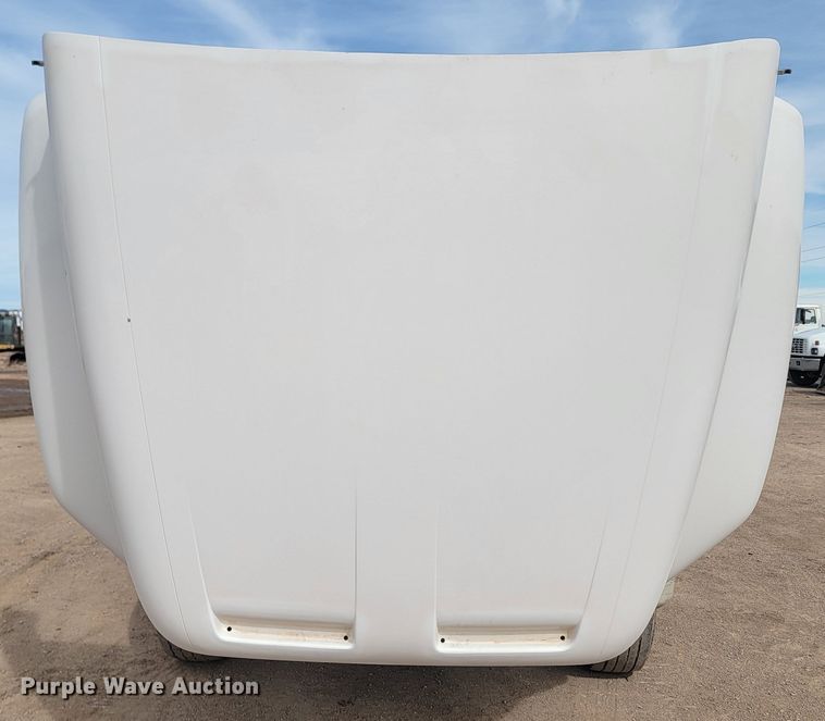 image for item LV9346 1992 Ford LTL9000  water truck