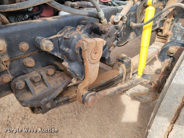 image for item LV9346 1992 Ford LTL9000  water truck