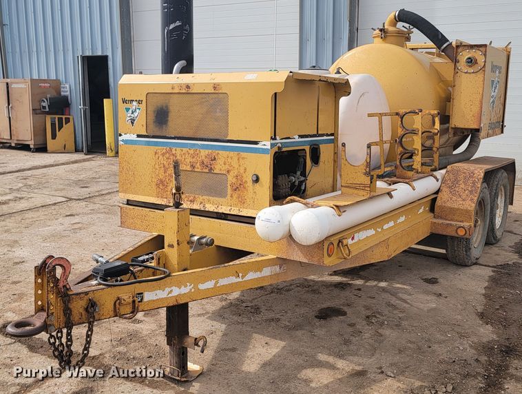 image for item LV9347 2002 Vermeer E550  vacuum excavator