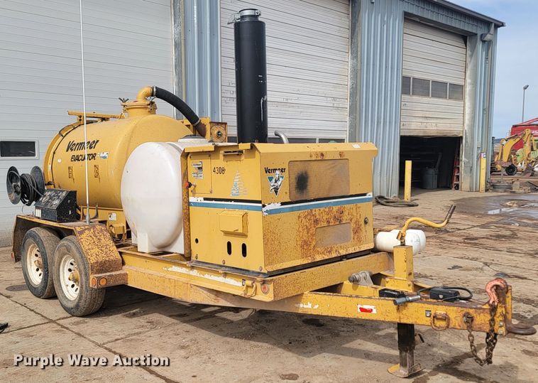 image for item LV9347 2002 Vermeer E550  vacuum excavator