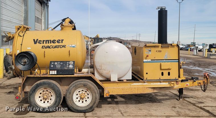 image for item LV9347 2002 Vermeer E550  vacuum excavator