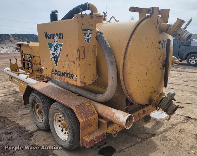 image for item LV9347 2002 Vermeer E550  vacuum excavator