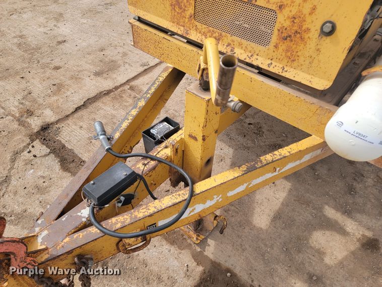 image for item LV9347 2002 Vermeer E550  vacuum excavator