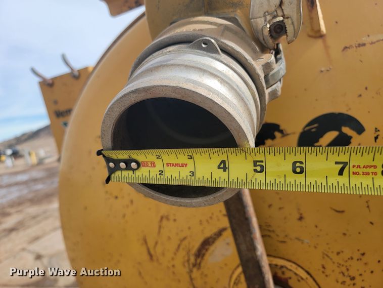 image for item LV9347 2002 Vermeer E550  vacuum excavator