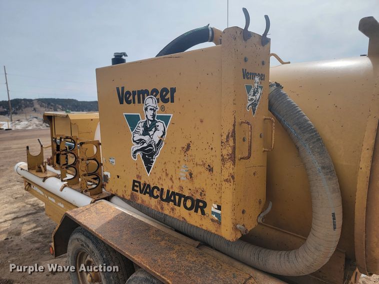 image for item LV9347 2002 Vermeer E550  vacuum excavator