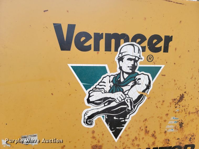 image for item LV9347 2002 Vermeer E550  vacuum excavator