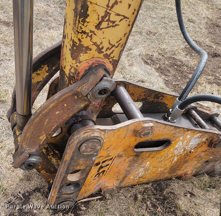 image for item LV9348 Komatsu PC35MR-2  mini excavator