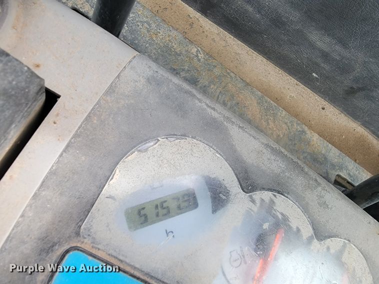 image for item LV9348 Komatsu PC35MR-2  mini excavator