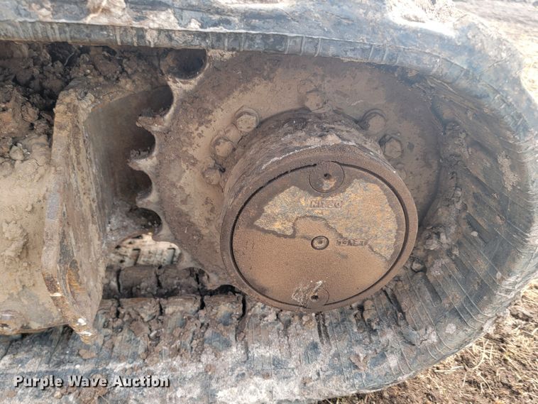 image for item LV9348 Komatsu PC35MR-2  mini excavator