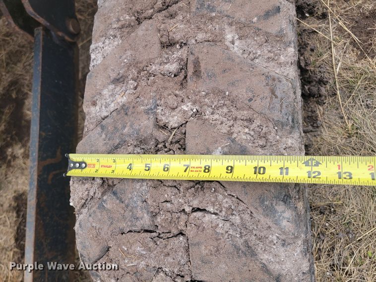 image for item LV9348 Komatsu PC35MR-2  mini excavator