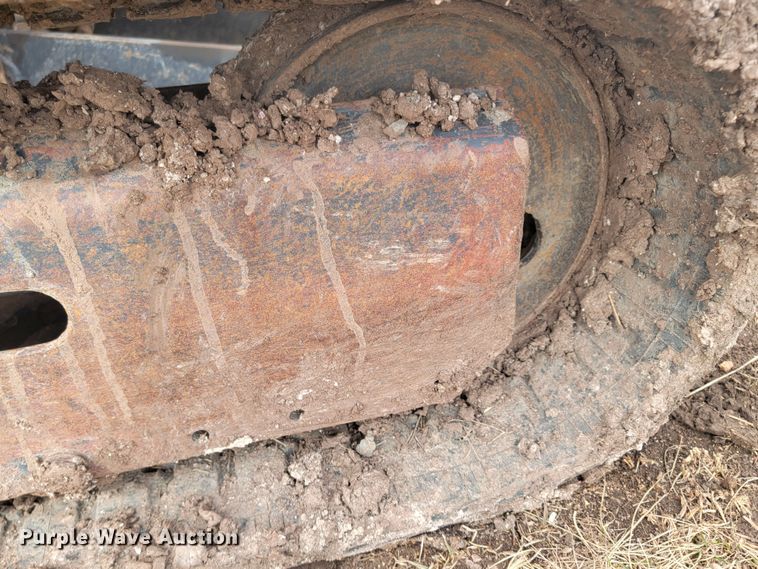 image for item LV9348 Komatsu PC35MR-2  mini excavator