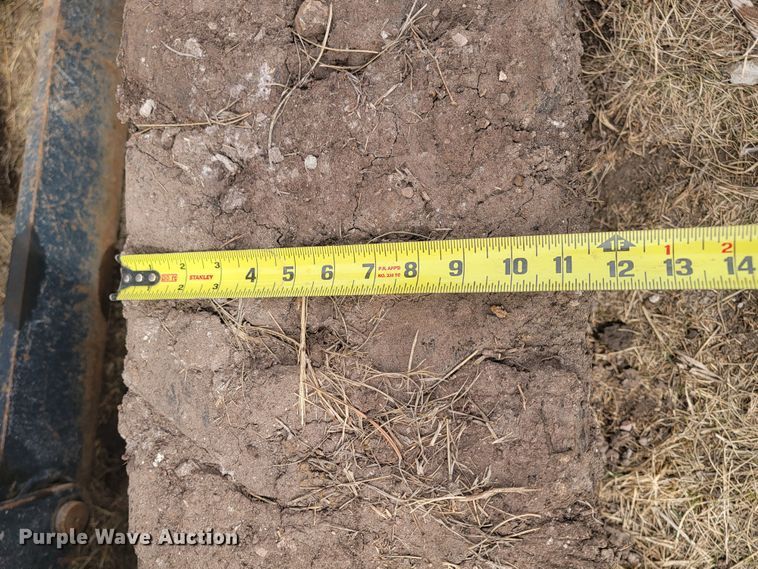 image for item LV9348 Komatsu PC35MR-2  mini excavator