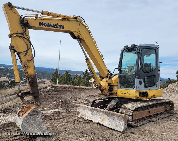 image for item LV9349 Komatsu PC78MR-6  mini excavator