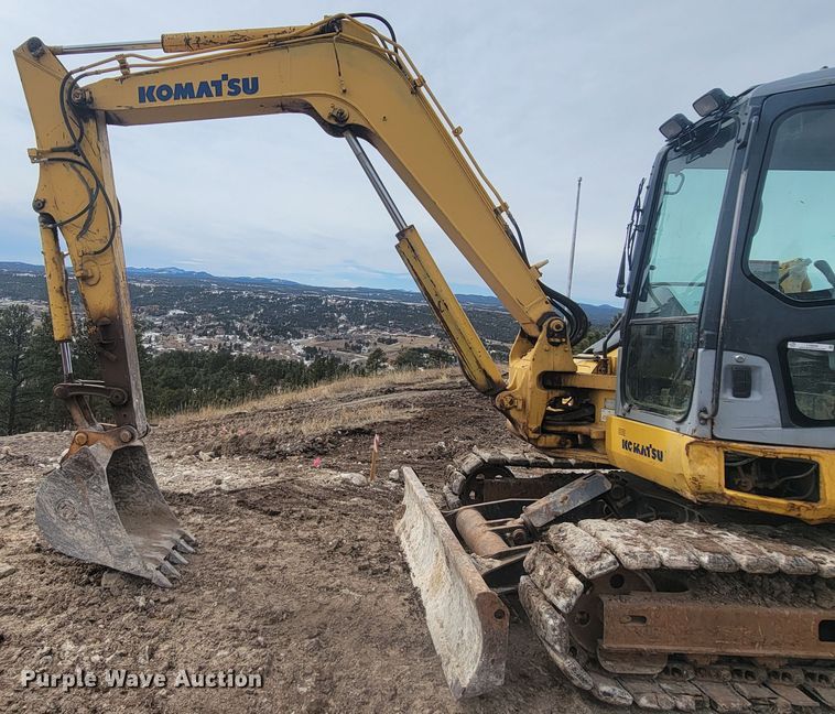 image for item LV9349 Komatsu PC78MR-6  mini excavator