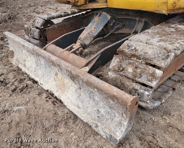 image for item LV9349 Komatsu PC78MR-6  mini excavator