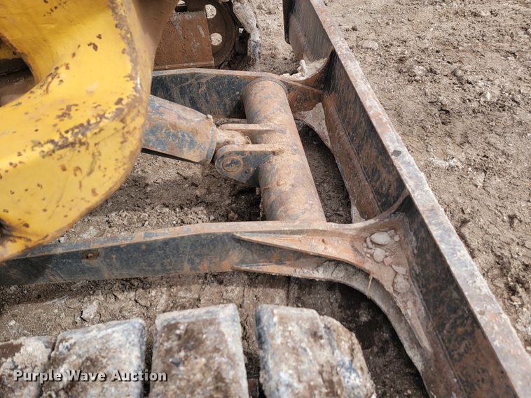 image for item LV9349 Komatsu PC78MR-6  mini excavator