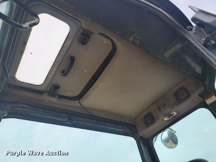 image for item LV9349 Komatsu PC78MR-6  mini excavator