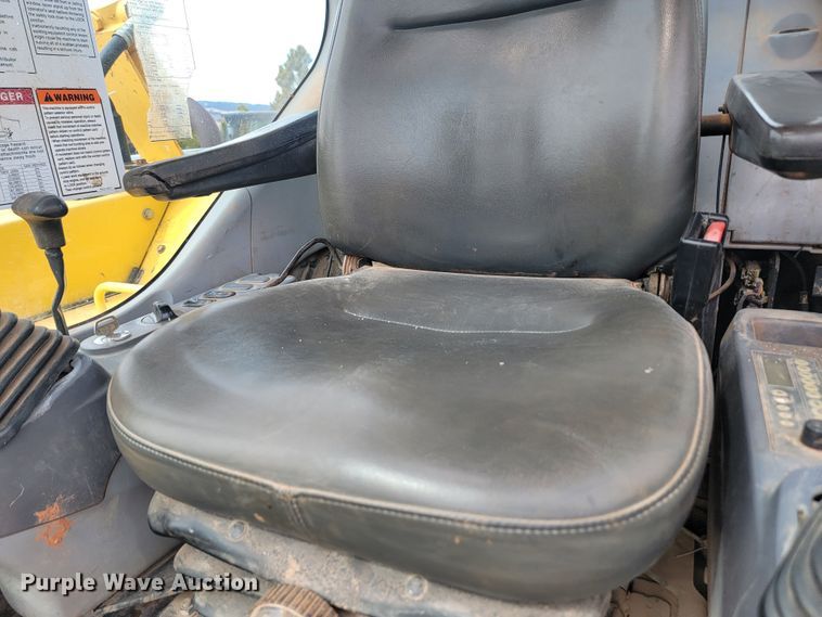 image for item LV9349 Komatsu PC78MR-6  mini excavator