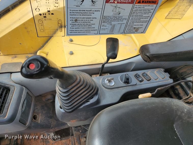 image for item LV9349 Komatsu PC78MR-6  mini excavator