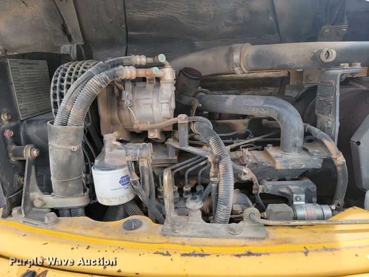 image for item LV9349 Komatsu PC78MR-6  mini excavator