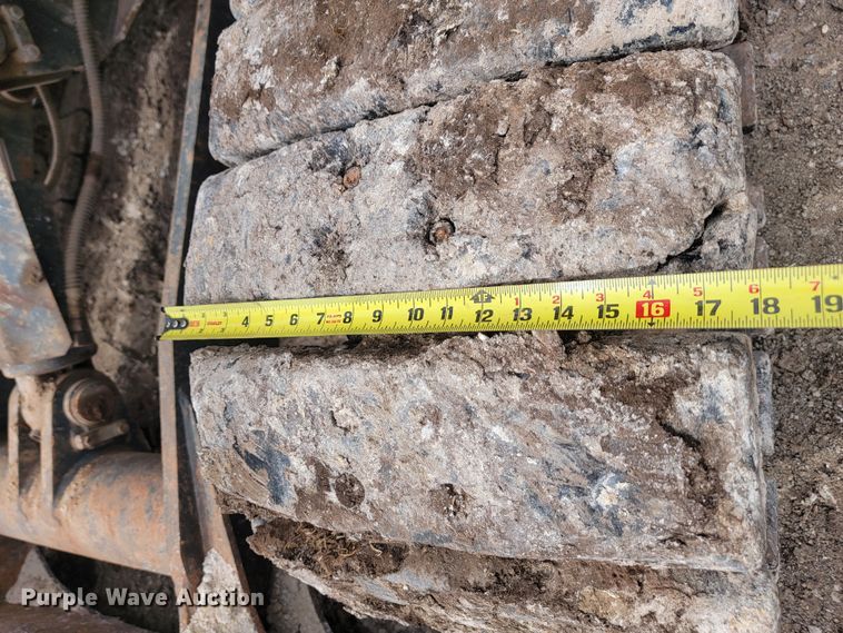 image for item LV9349 Komatsu PC78MR-6  mini excavator