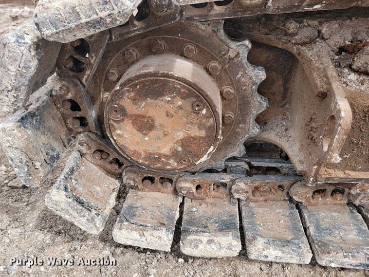 image for item LV9349 Komatsu PC78MR-6  mini excavator