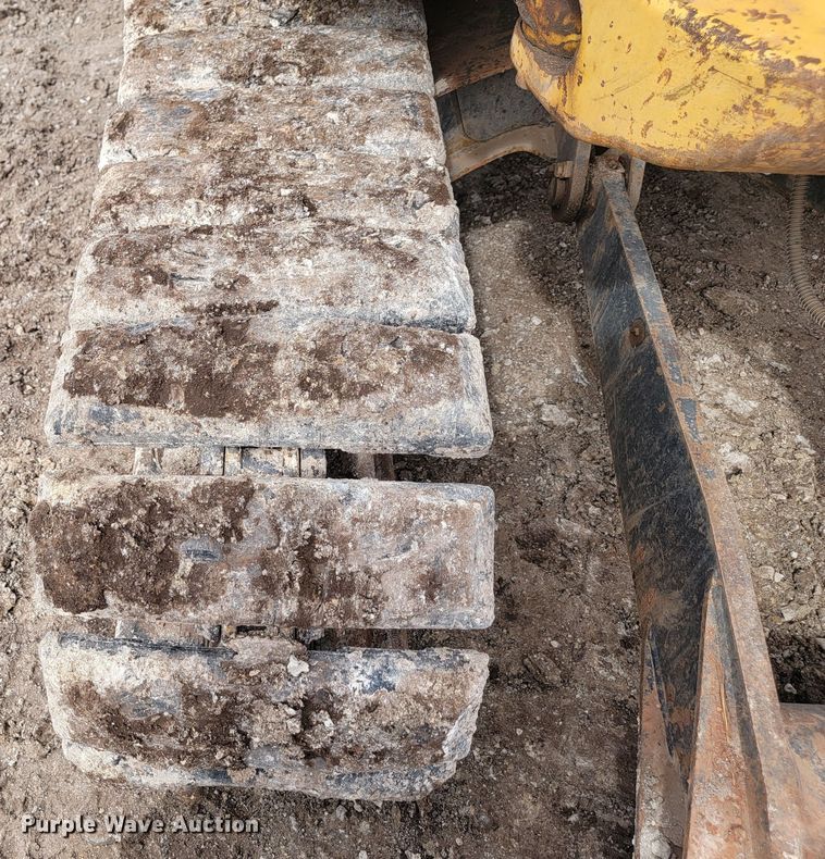 image for item LV9349 Komatsu PC78MR-6  mini excavator