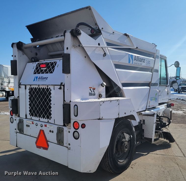 image for item LV9351 Allianz Johnston 3000  street sweeper
