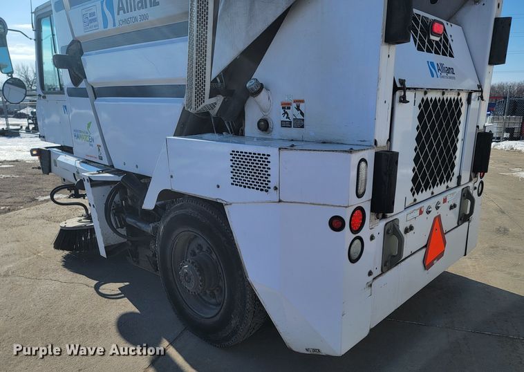 image for item LV9351 Allianz Johnston 3000  street sweeper