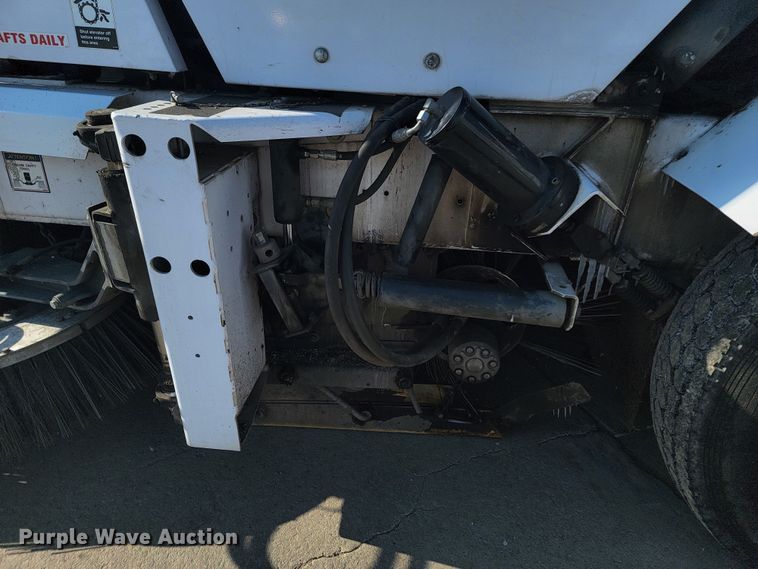 image for item LV9351 Allianz Johnston 3000  street sweeper