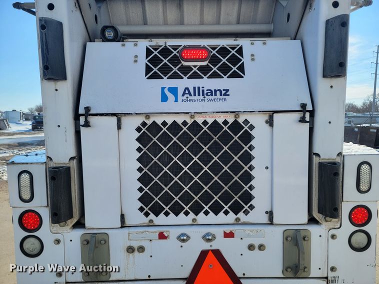 image for item LV9351 Allianz Johnston 3000  street sweeper