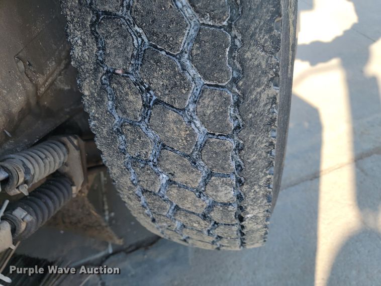 image for item LV9351 Allianz Johnston 3000  street sweeper