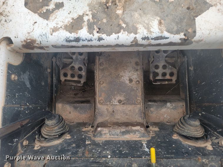 image for item LV9387 2005 Bobcat S185  skid steer loader