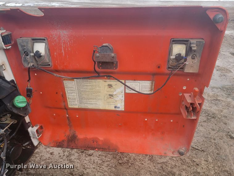 image for item LV9387 2005 Bobcat S185  skid steer loader