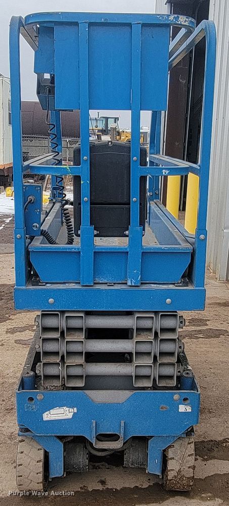 image for item LV9388 Genie GS-1930  scissor lift
