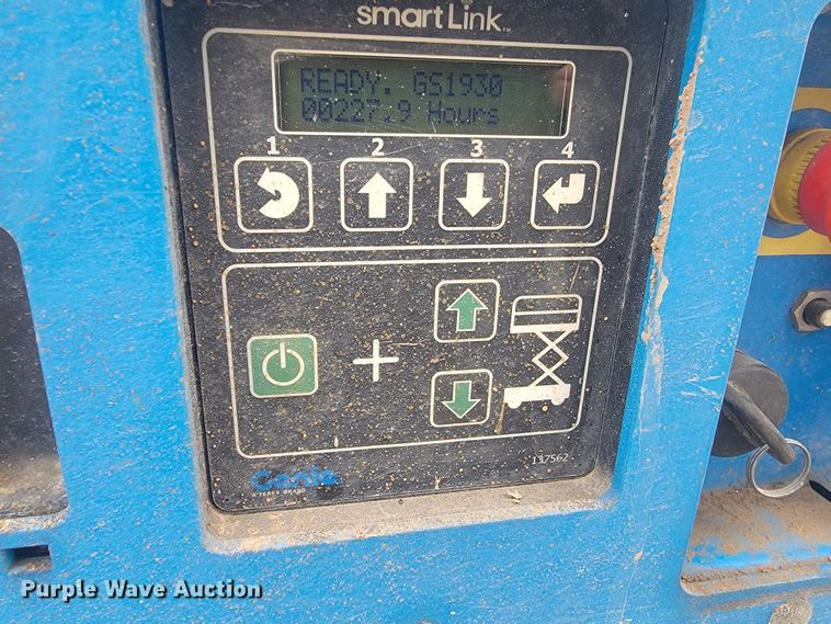 image for item LV9388 Genie GS-1930  scissor lift