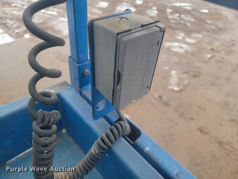 image for item LV9388 Genie GS-1930  scissor lift