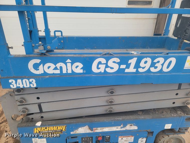 image for item LV9388 Genie GS-1930  scissor lift