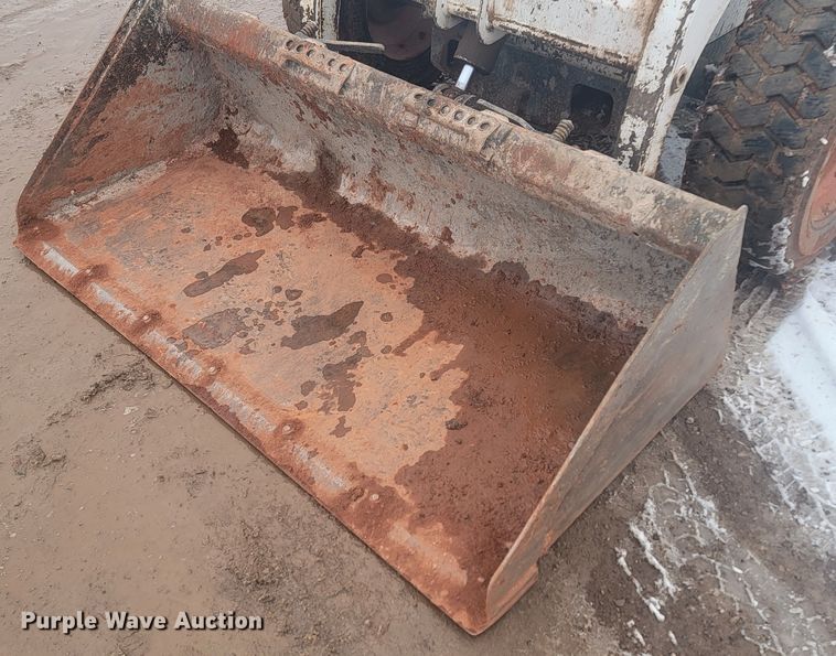 image for item LV9389 1996 Bobcat 763  skid steer loader