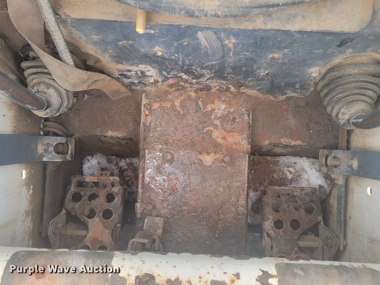 image for item LV9389 1996 Bobcat 763  skid steer loader