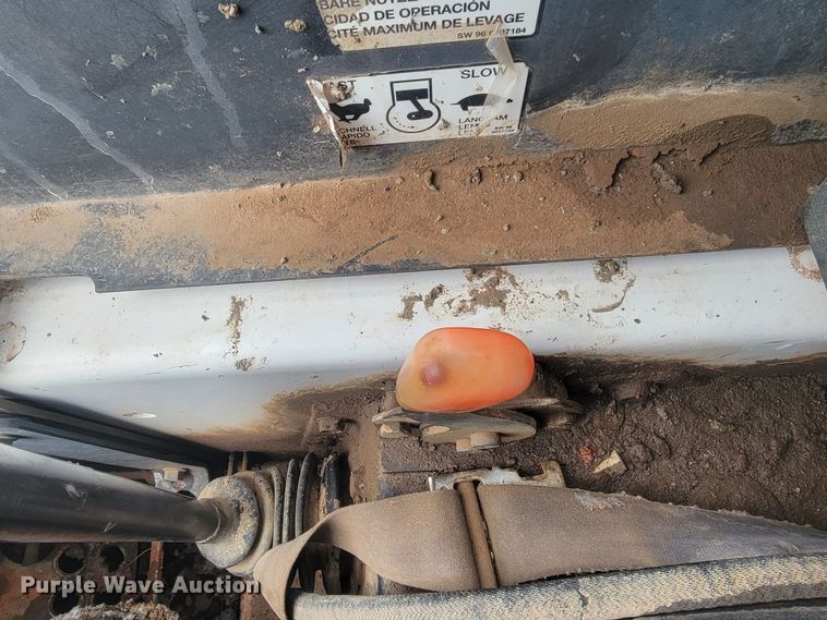 image for item LV9389 1996 Bobcat 763  skid steer loader