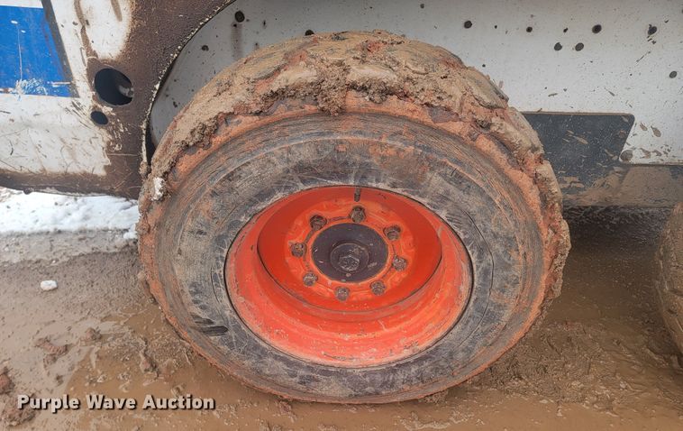 image for item LV9389 1996 Bobcat 763  skid steer loader