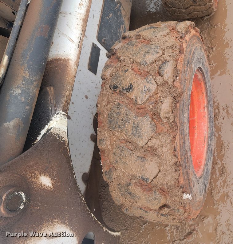 image for item LV9389 1996 Bobcat 763  skid steer loader