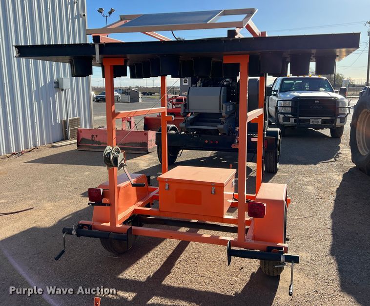 image for item LW9276 2008 K&K Systems  arrow board trailer