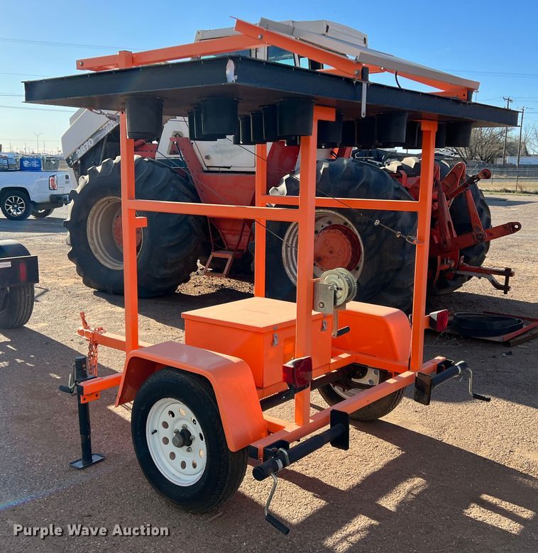 image for item LW9276 2008 K&K Systems  arrow board trailer