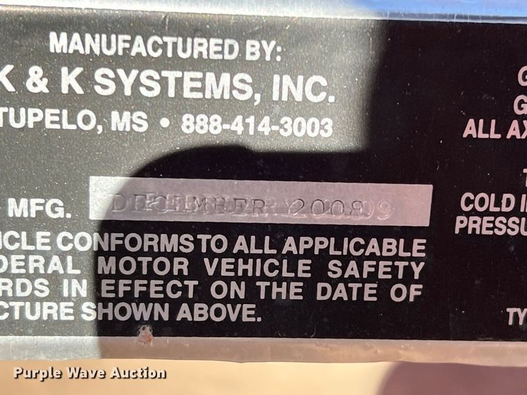 image for item LW9276 2008 K&K Systems  arrow board trailer