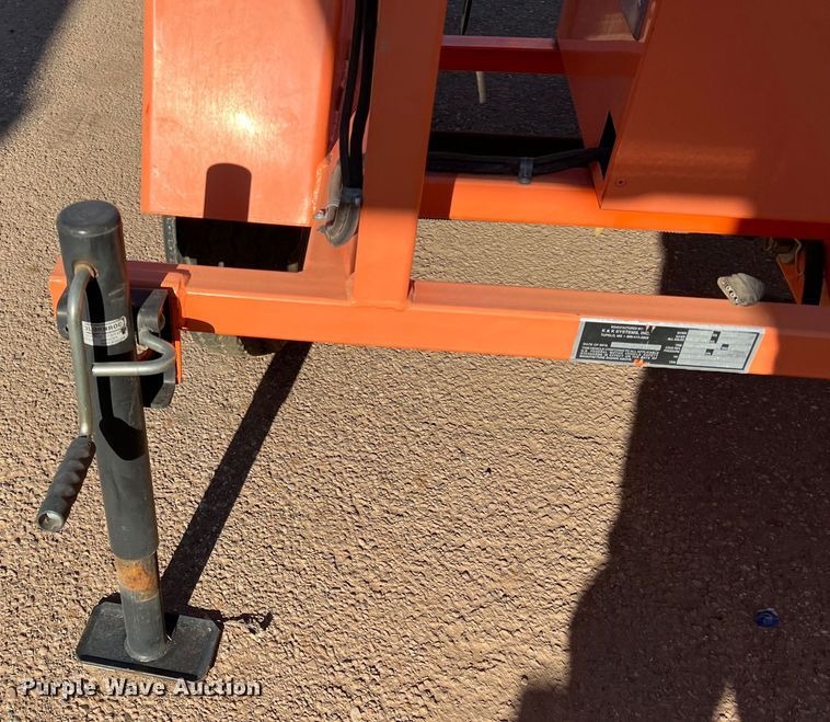 image for item LW9277 2008 K&K Systems  arrow board trailer